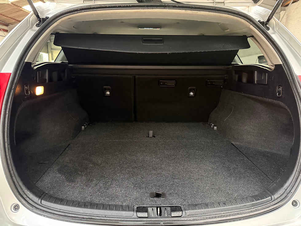 Miniature : Toyota auris 1.8 l 136h vvt-i hsd touring sport / suivi complet état remarquable