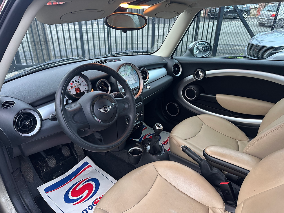 Miniature : MINI COOPER D  / 1.6 110 CV 