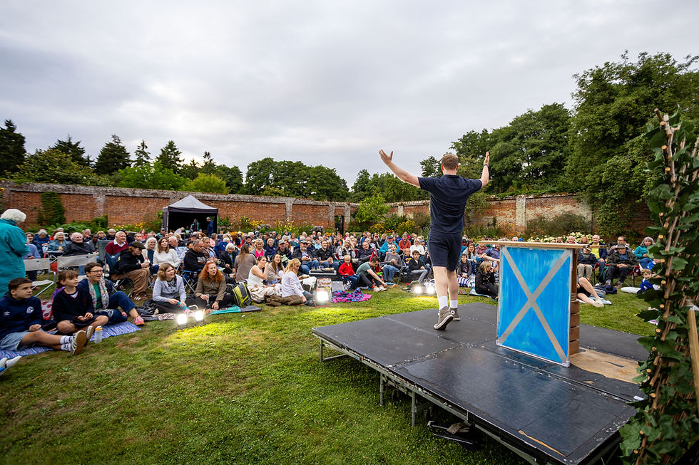 JamesWillsPhotography-440PainshillPark-081.jpg