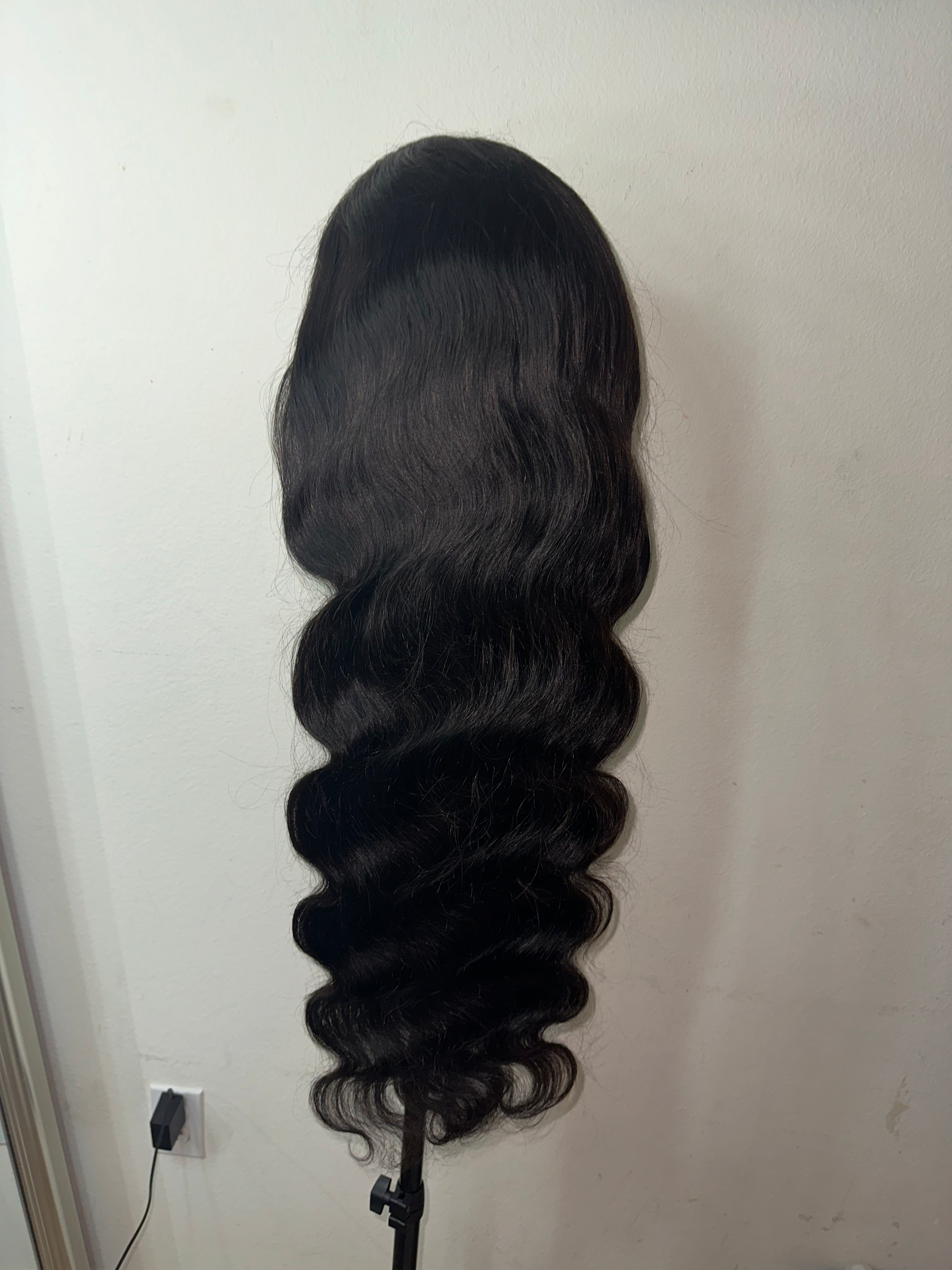 Raw Brazilian Frontal Wigs 13x4     (18 in)