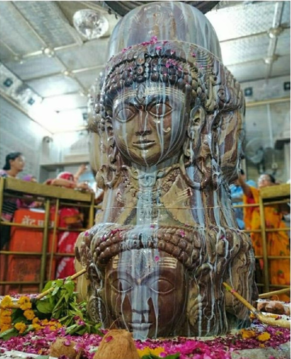 it is epic 8 feet long shivji statue it is only in mandsaur