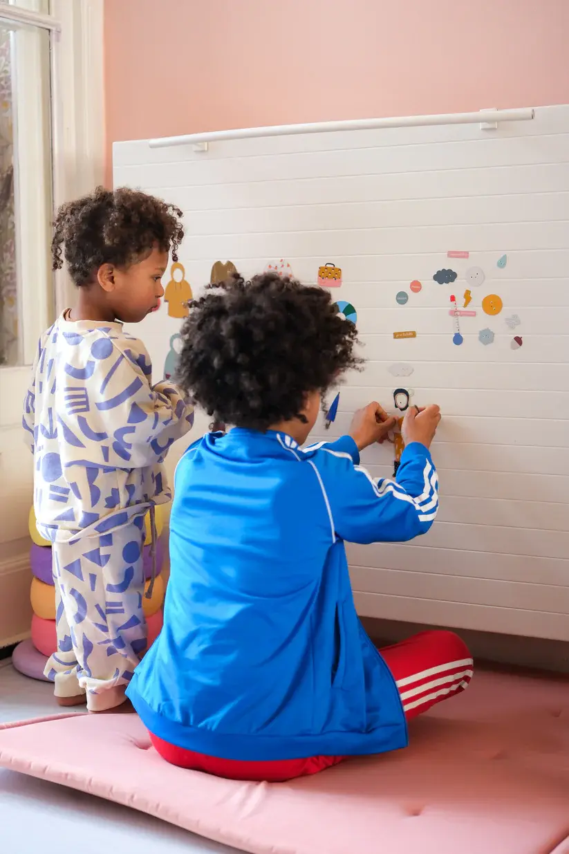 Thumbnail: Ma Cabane à Rêves I'm Getting Dressed Magnets Set. Flexible waterproof magnets for children. Creative and imaginative play