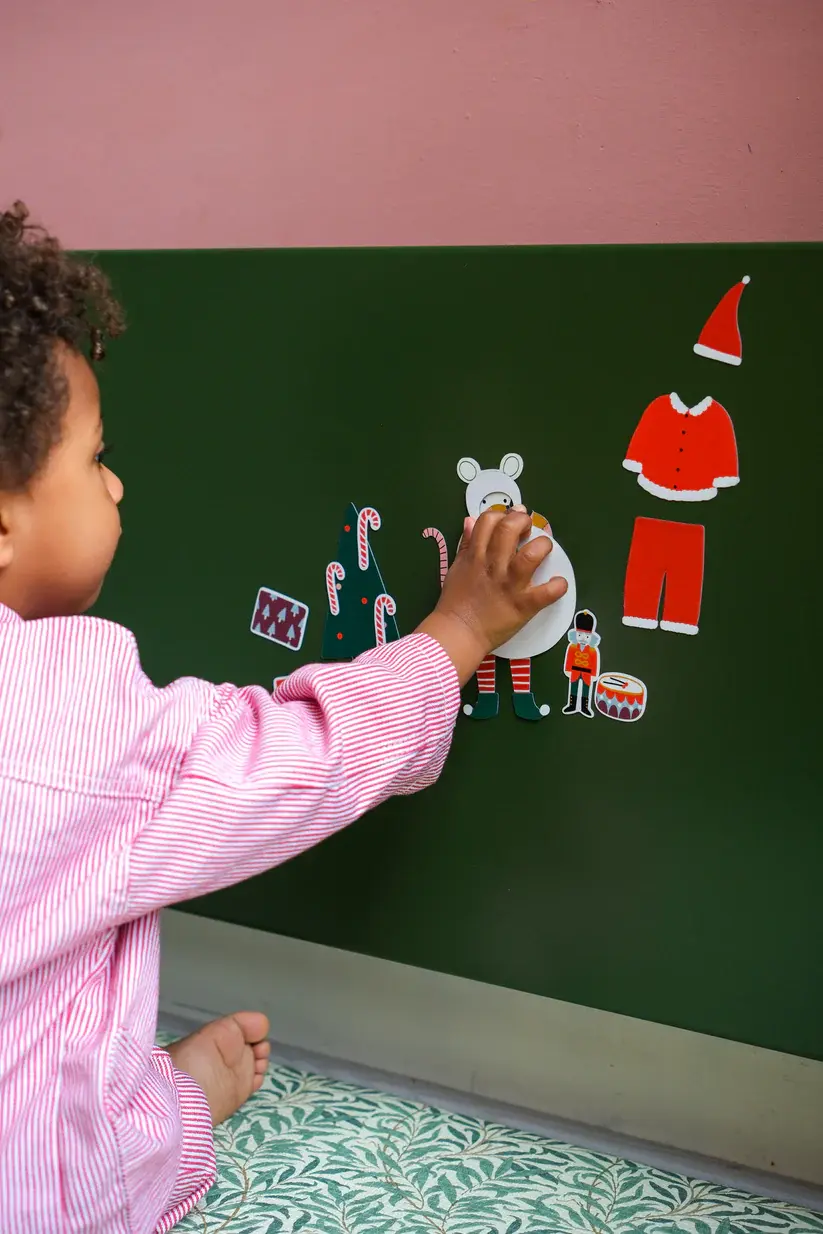 Thumbnail: Ma Cabane à Rêves The Magic Of Christmas Magnets Set. Flexible waterproof magnets for children. Creative and imaginative play