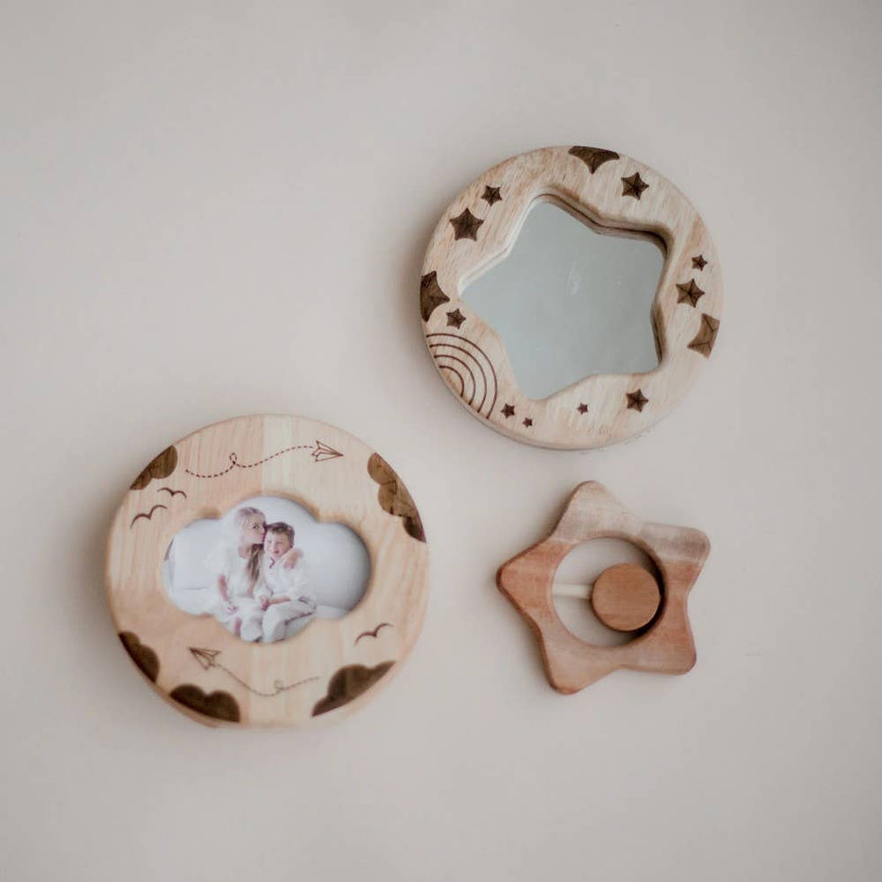 QToys Wooden Sweet Dreams Gift Set. Natural baby toys. Development through play. Baby gift idea.