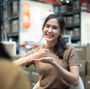 Inclusão no Mercado de Trabalho: 5 Dicas para Integrar Funcionários Surdos à Equipe 