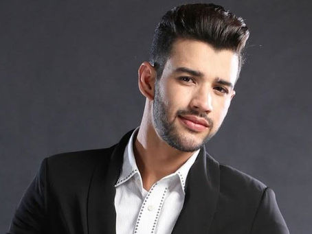 Gusttavo Lima se apresenta durante inauguração de casa de shows da cidade de Valinhos/SP