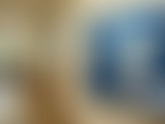 「新社長のゆるっとメモ」シリーズ 地元の下沼部小学校へ「朝日写真ニュース」掲示板一式を寄贈