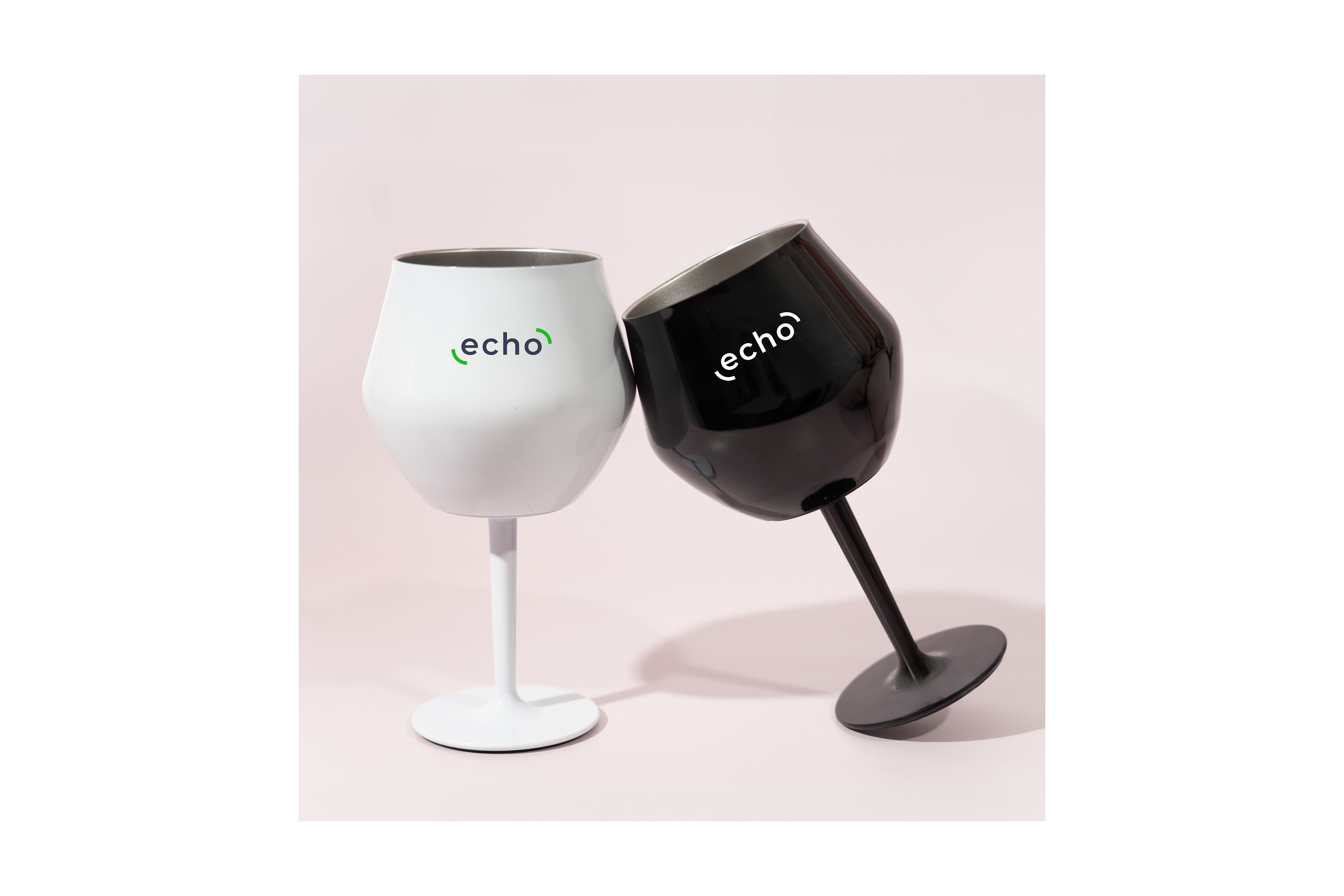 Detachable stainless steel wine glasses with custom branding, perfect for picnics, festivals, and promotional events.