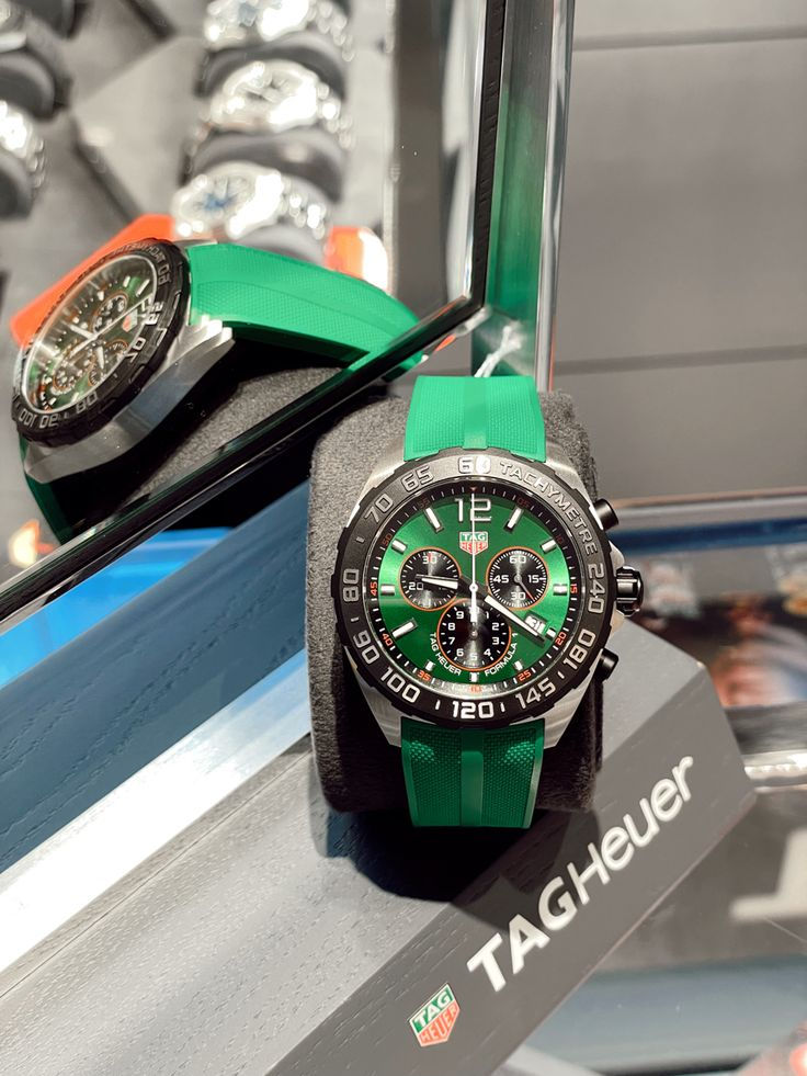 Formula 1 Tachymetre Green (AAA)