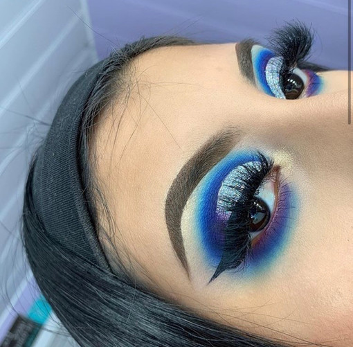 Cosmetics store Bonnie Cosmetics