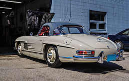 Mercedes Benz W198 300SL roadster