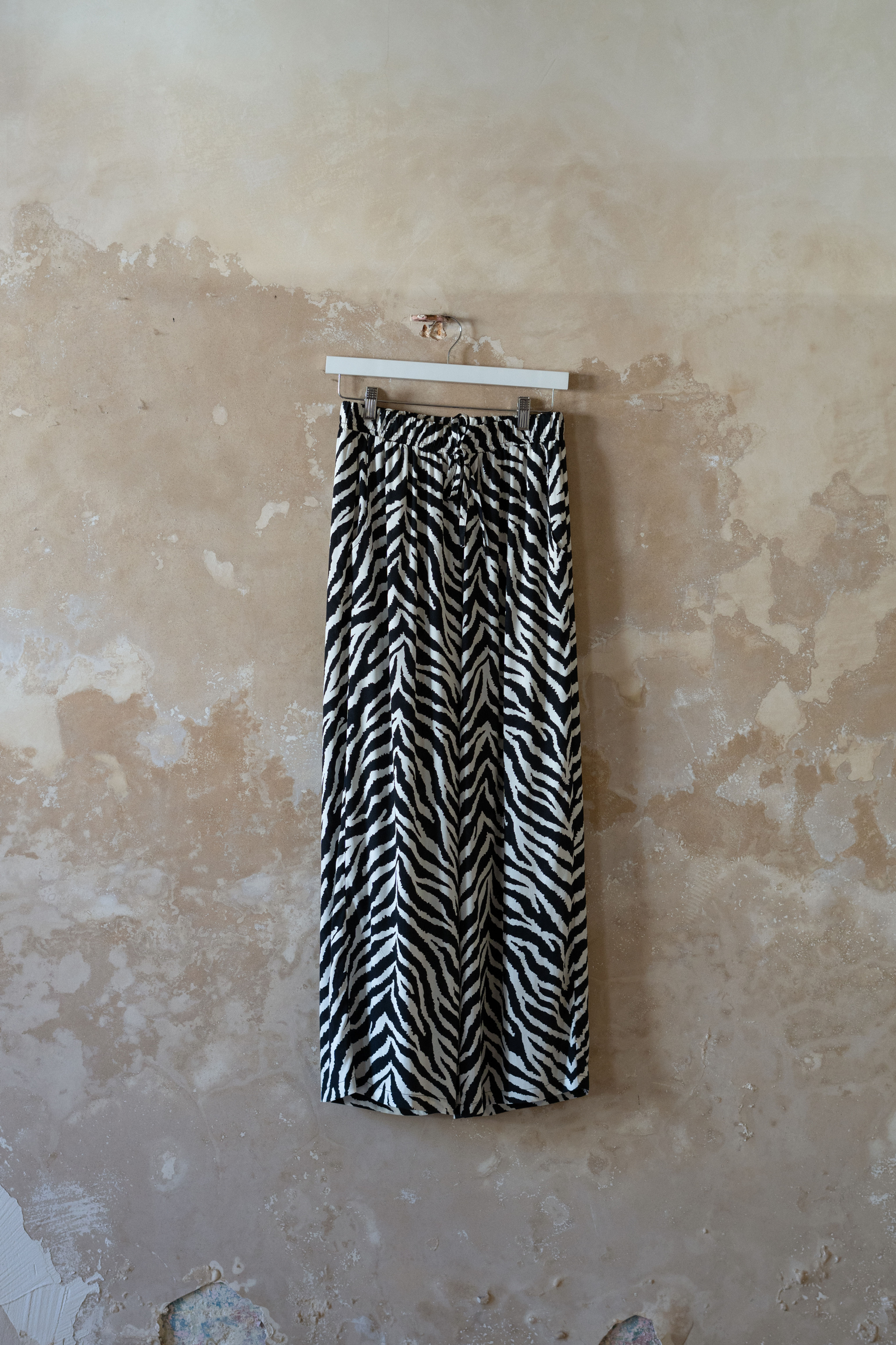 PANTALÓN ELÁSTICO CEBRA