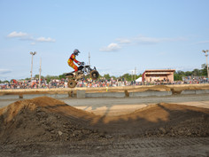 in air jump moto cross.jpeg