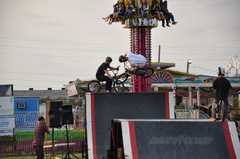 bike stunts.jpeg