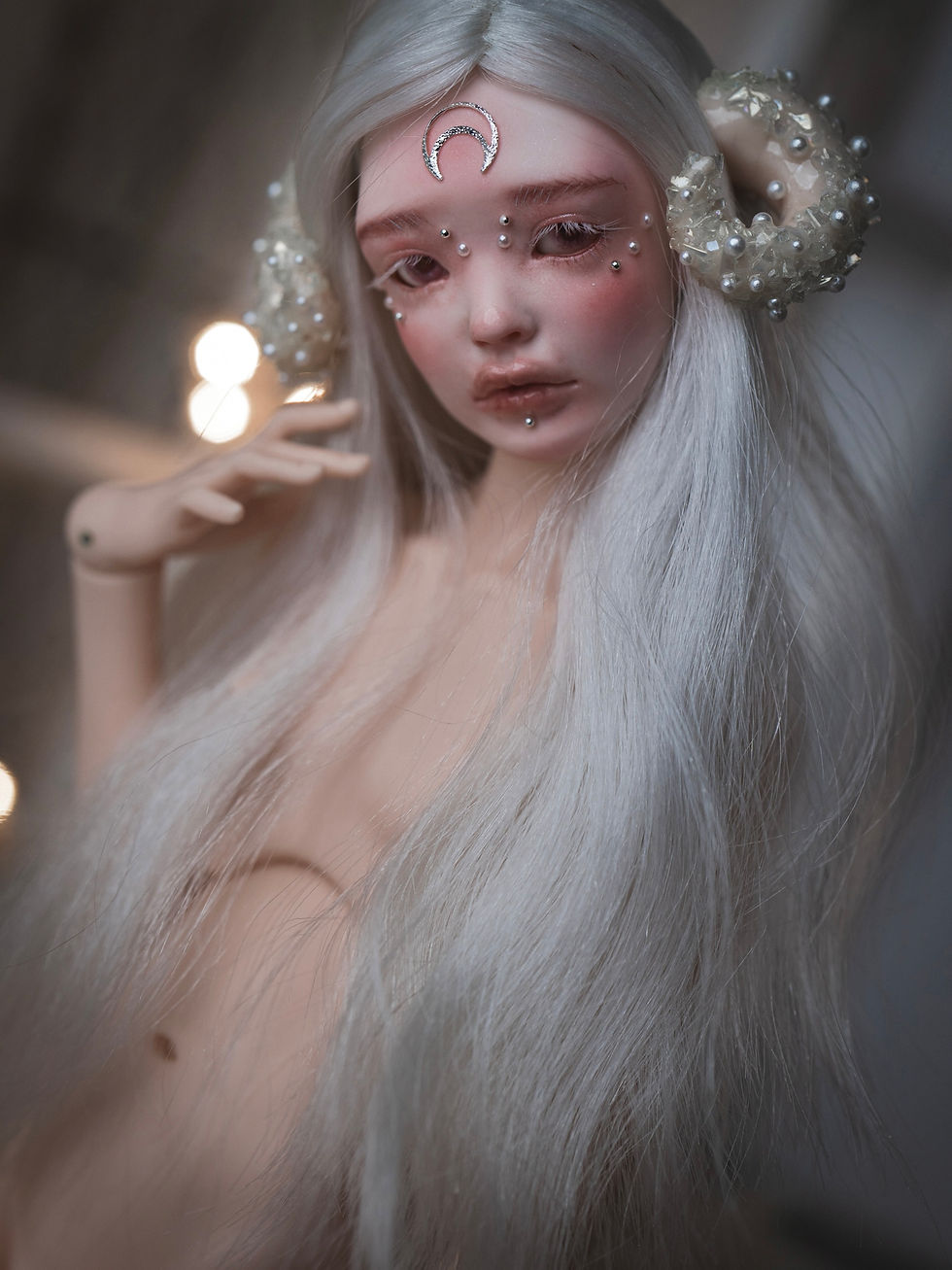 Thumbnail: Minou Girl "Albino Fawn" (Milky) 36 cm