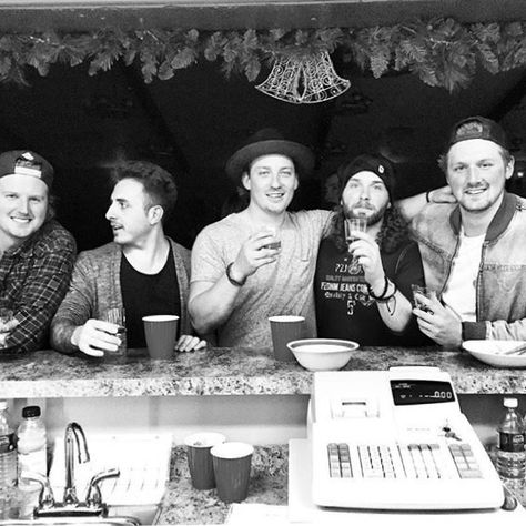 Lemon Cash – ‘Turn It Up’