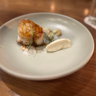 Roasted lamp loin with leeks and escarole with frozen anise jelly with mint