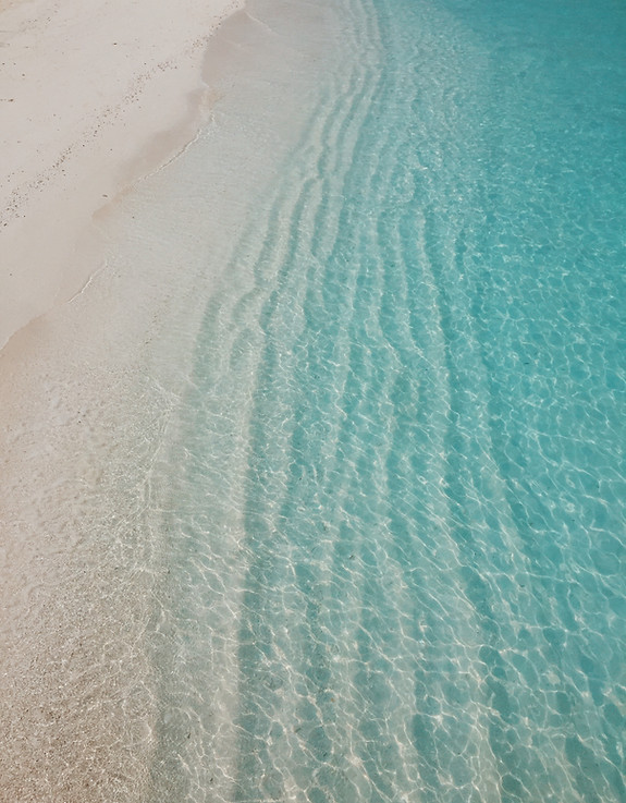 beach meets see_edited.jpg