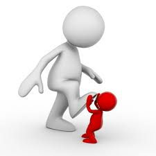 家庭危機 …「惡人先告狀！」