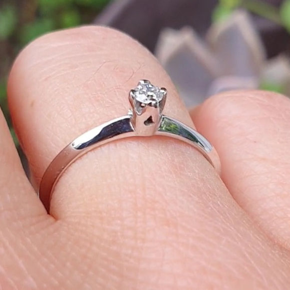 Miniatura: Solitario oro blanco 0.09