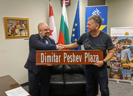 Нийл Глик на посещение в ГК-Торонто