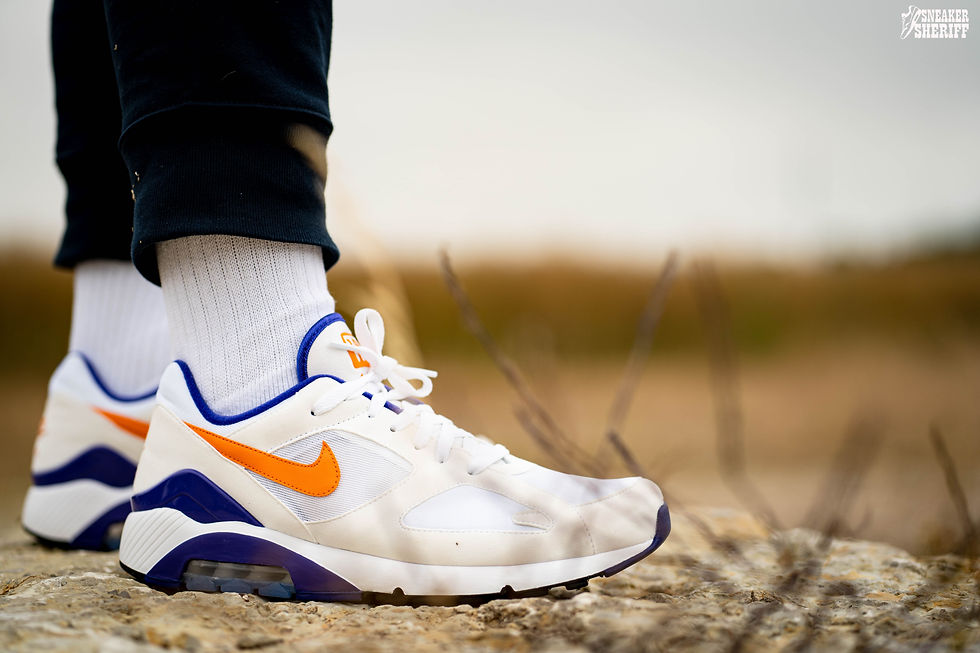 Miniaturbild: NIKE AIR MAX 180