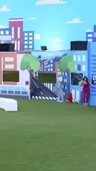 Área externa da Casa do BBB23 com esculturas criadas por Jonas Kleine em destaque no cenário do reality da TV Globo