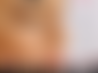 Sophisticated Simplicity is Hybrid Beauty