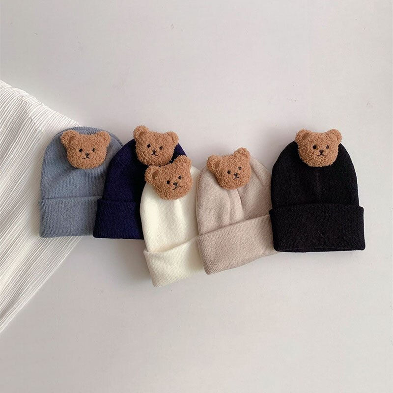 Miniatura: Gorro de tricô para bebês com estampa de ursinho – Quentinho para outono e inver