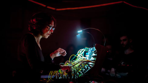 SUZANNE CIANI: HERstory in Waves