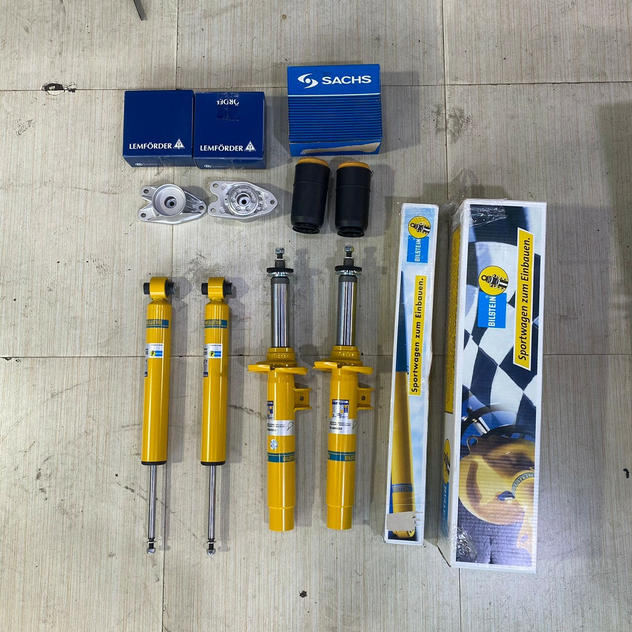 โช๊คอัพ BILSTEIN B8 จับคู่กับ สปริง M performance ติดตั้งใน BMW F30 320i