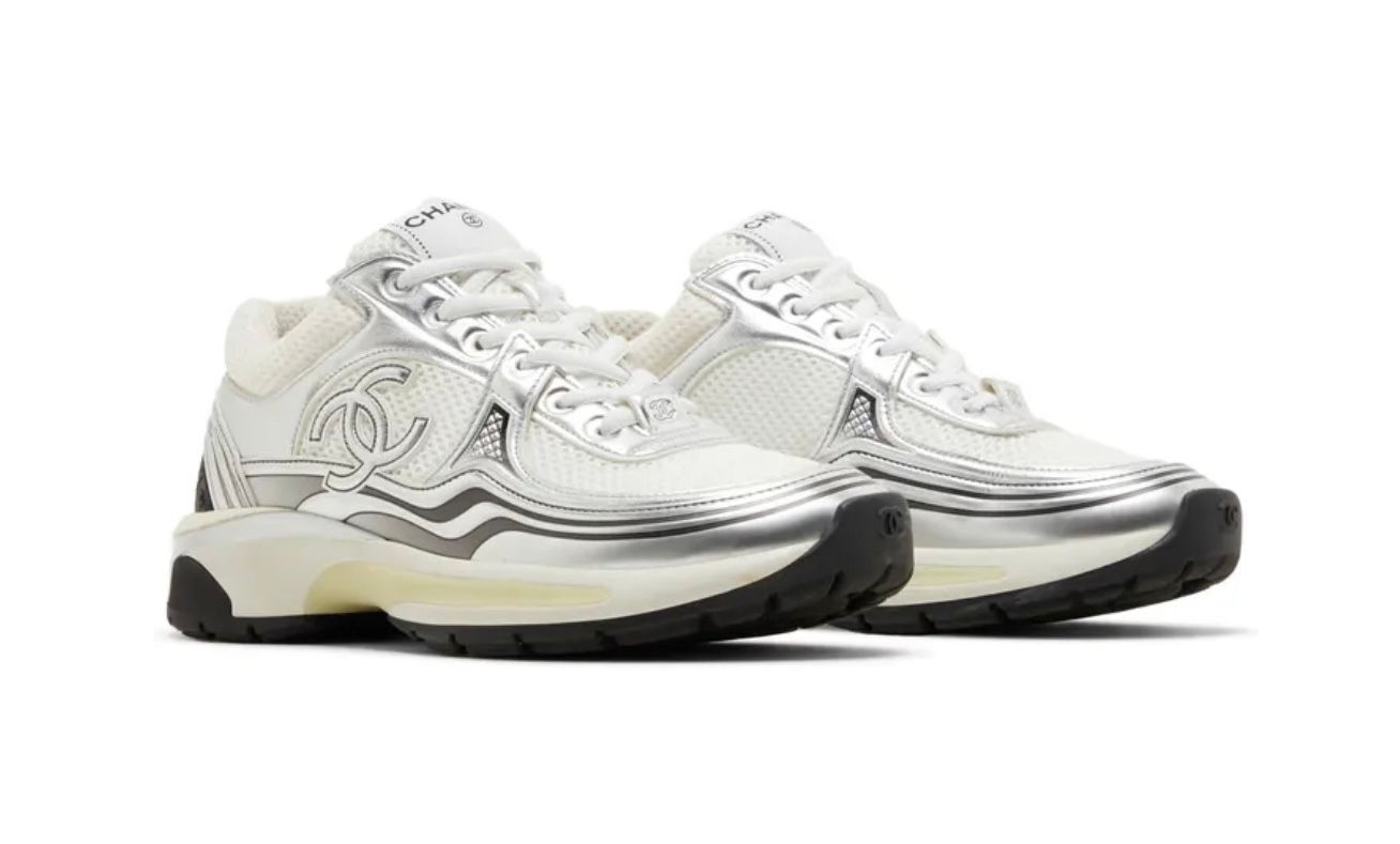 Chanel CC Logo Sneaker 'White Silver'