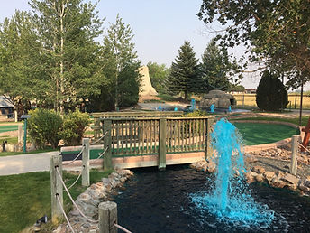 mini golf fountains.jpg