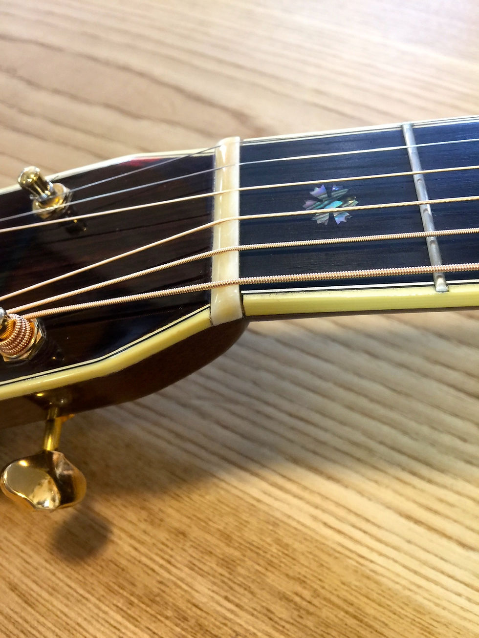 サムネイル： Martin D-42
