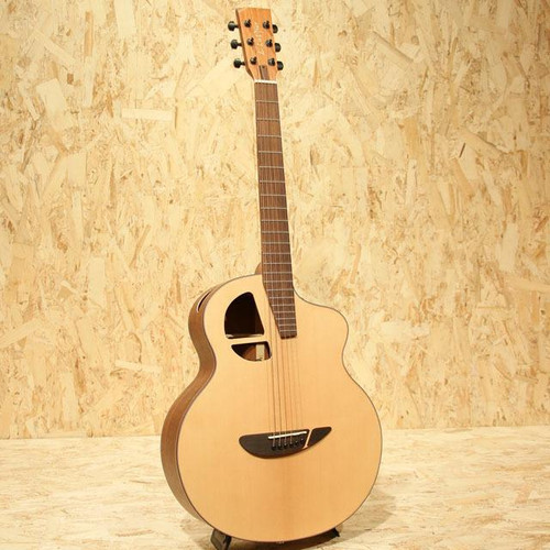 L. Luthier Le Light S | guitartrailer
