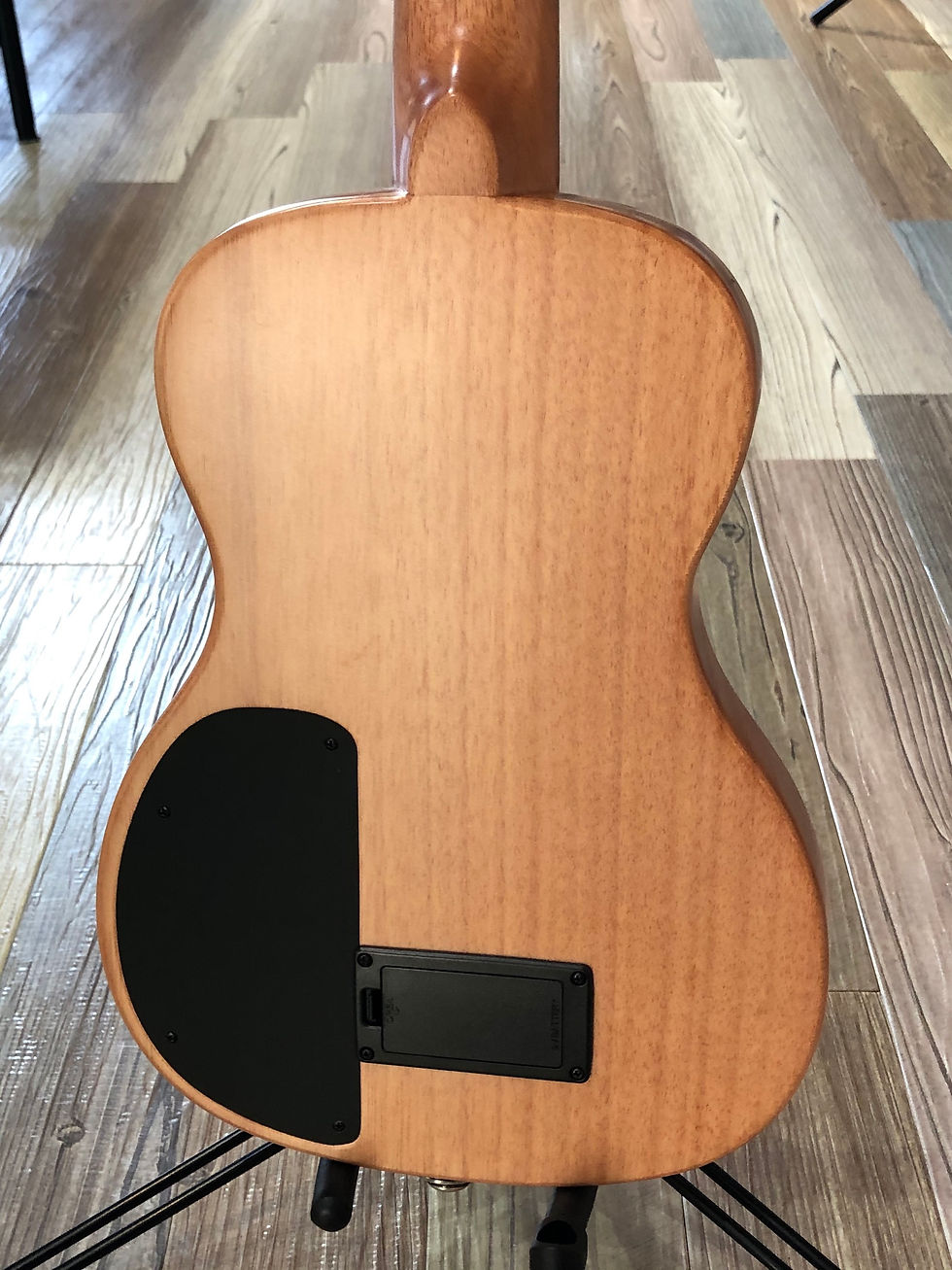サムネイル： Kala Solid Body Tenor Ukulele Maple