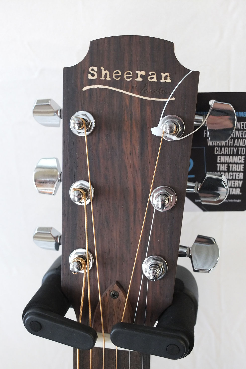 Thumbnail: Sheeran By Lowden S-02
