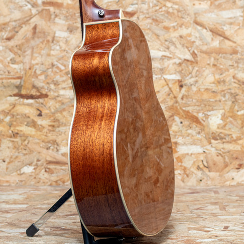 L. Luthier cofe light EQ アコースティックギター L. LUTHIER Cofe Light EQ | guitartrailer