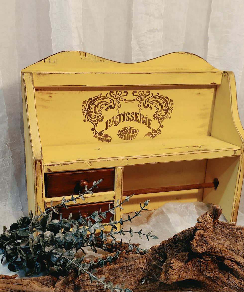 Miniatura: Delizie di stile: Mobiletto Shabby Chic "Patisserie" in Legno Artigianale