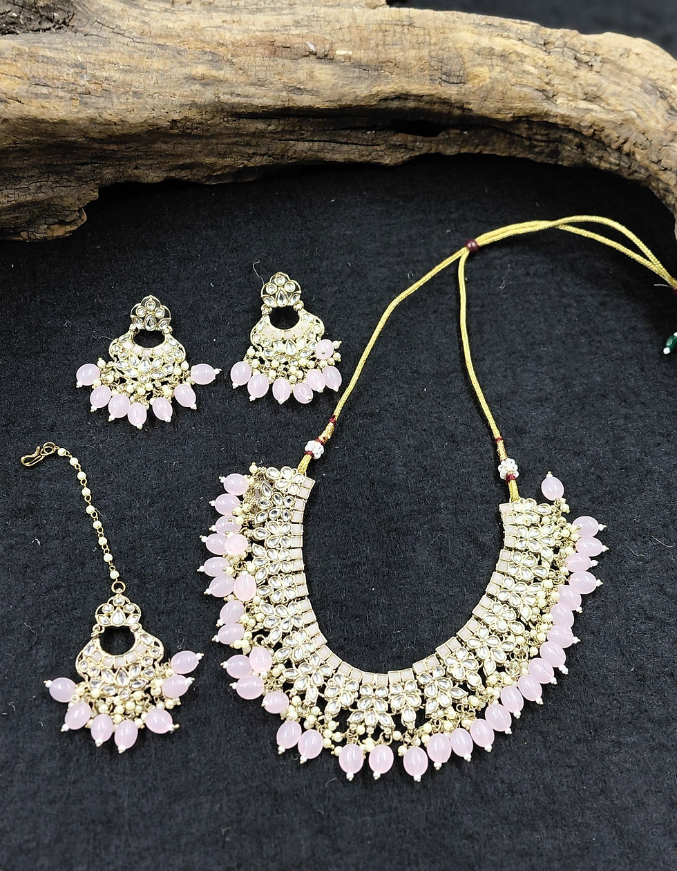 Miniatura: Per sentirti una regina: Parure Etnica "Rose Blossom" con Maang Tikka