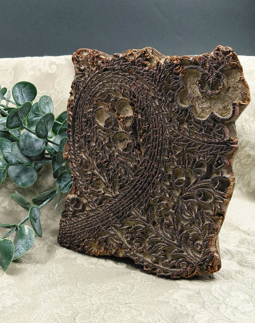Miniatura: Autentico Timbro Batik Antico: Un Capolavoro di Intaglio