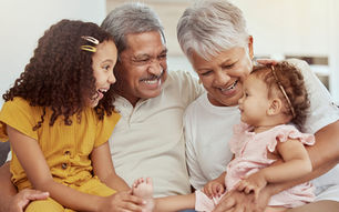 El arte de amar a quienes nos enseñaron a amar