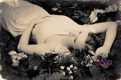 Somewhere in the rabbit hole I laid down and saw my dreams float before my eyes #SnapdragonsStudio #