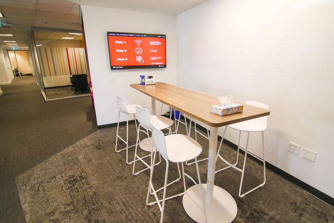 Rossclair 44 King St W-36.jpg