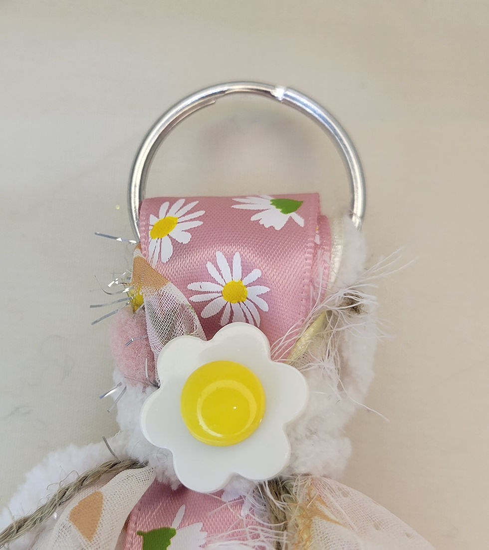 Thumbnail: Pink Floral with Daisy Tassel