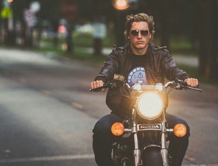 damian Motorcyle_edited