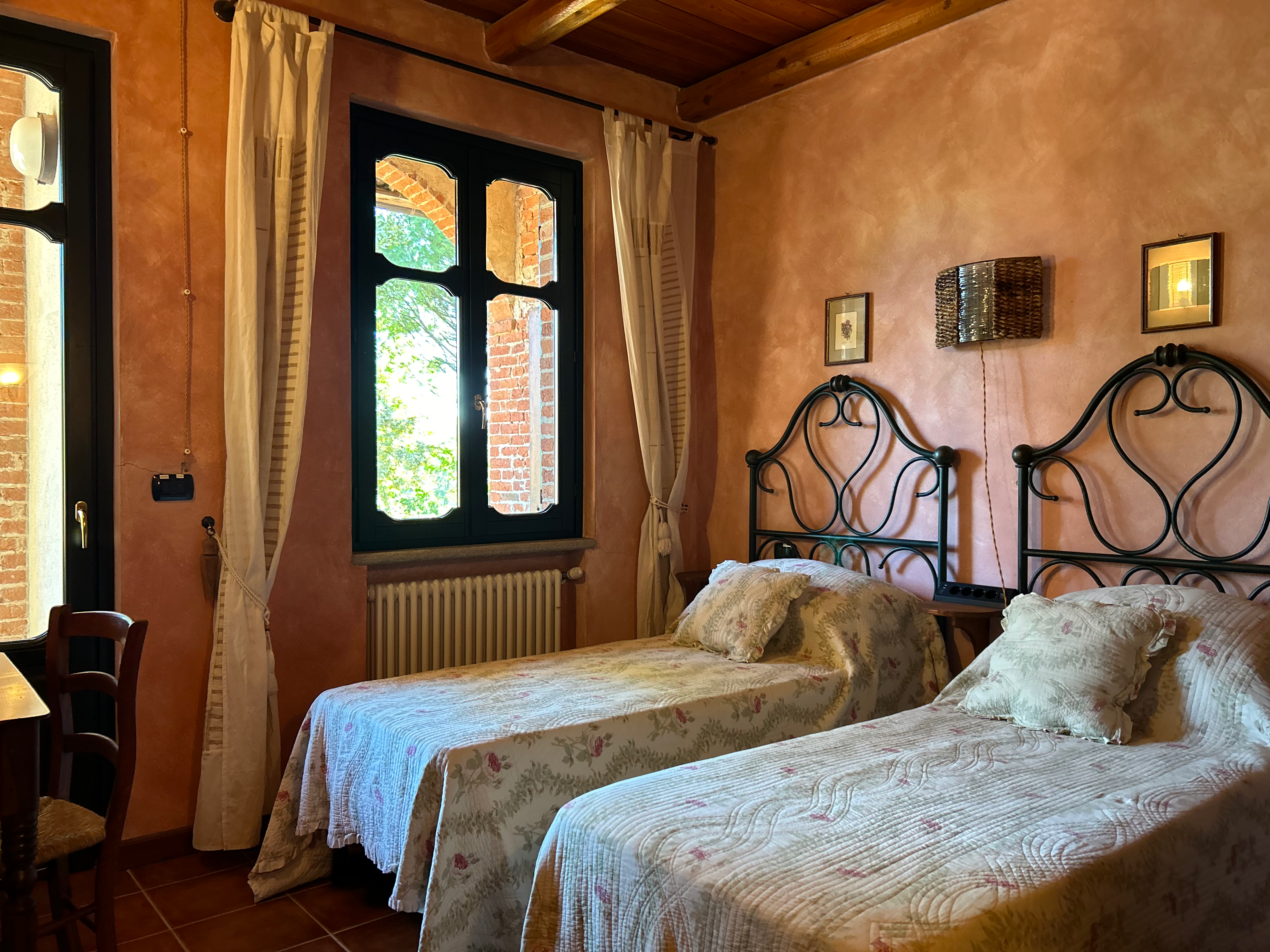 Bedroom 4 — Twin ensuite