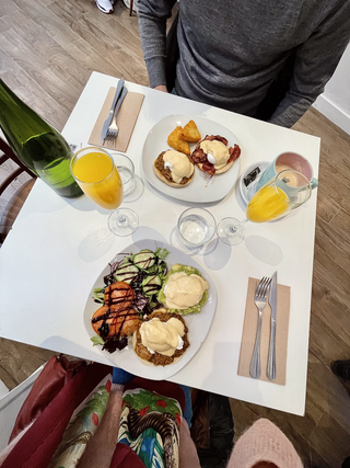 Huevos Benedictinos