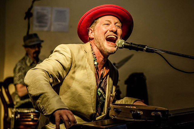 Dom Pipkin ~ Smokin' Boogie Show