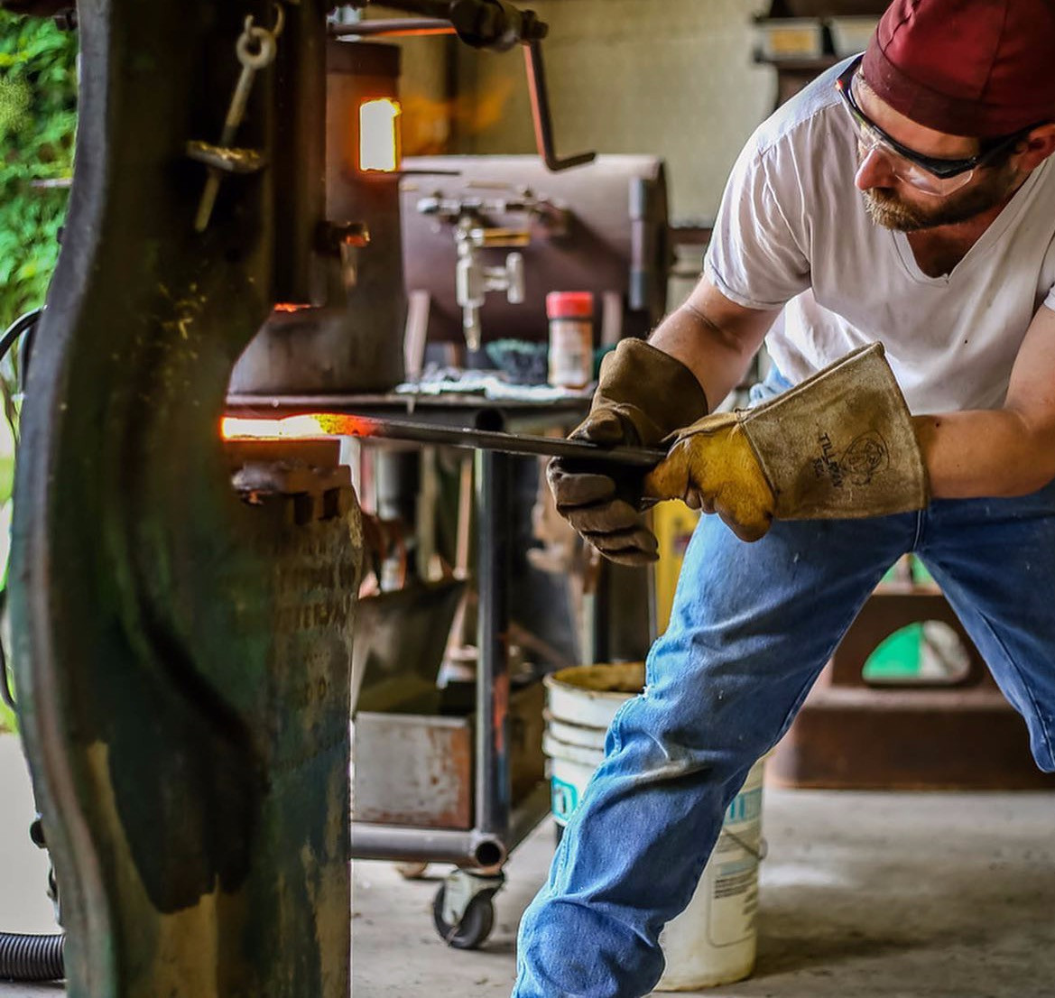 Bladesmith Chad Kennedy Knives United States